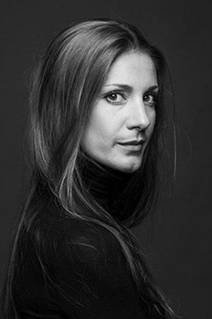 Nina Zanjani - Actor Profile Photo