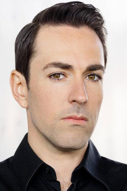 Gabriel Oliva - Actor Profile Photo