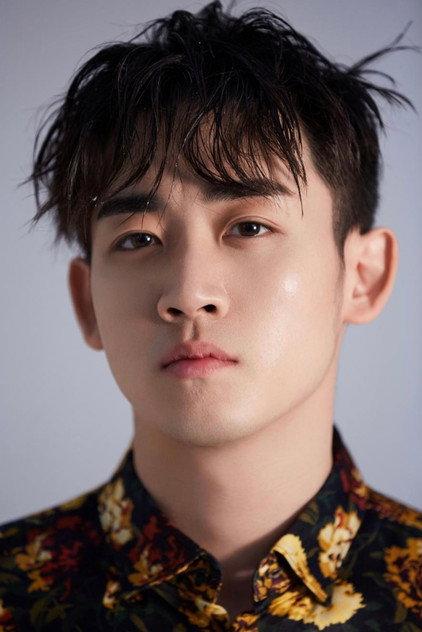 Liu Weilong - Actor Profile Photo