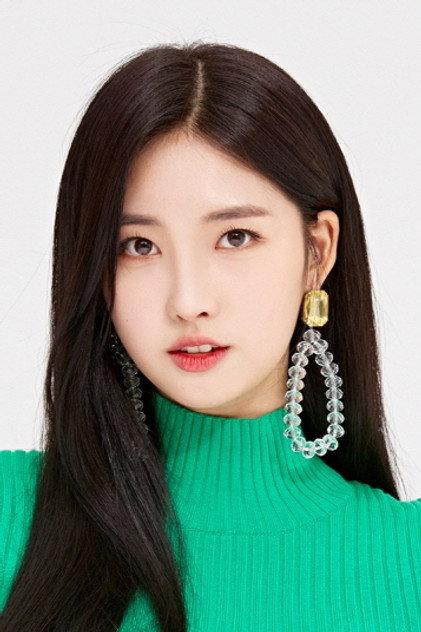 Kim Si-hyeon - Actor Profile Photo