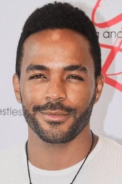 Sean Dominic - Actor Profile Photo