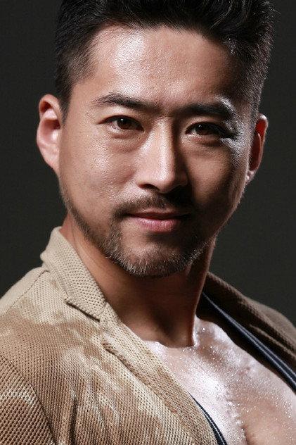 Tsukagoshi Hirotaka - Actor Profile Photo