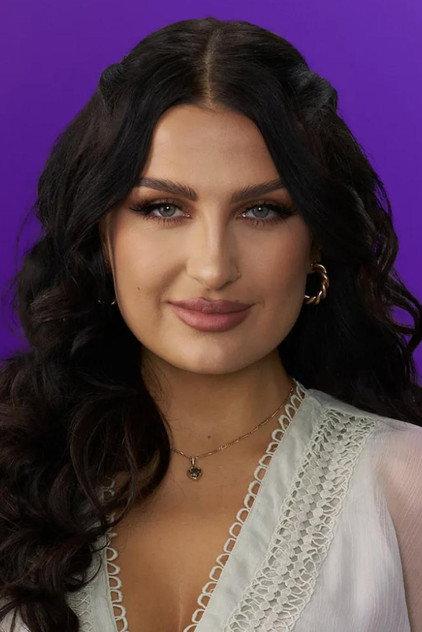 Meira Omar - Actor Profile Photo