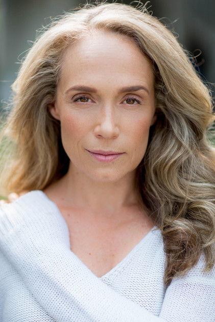 Jennifer Copping - Actor Profile Photo