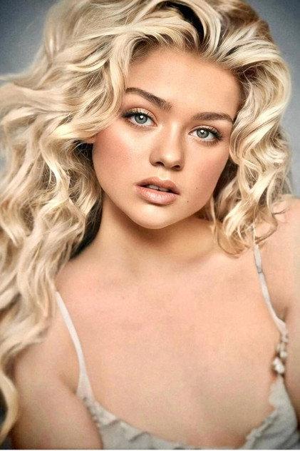 Sophia Bartolai - Actor Profile Photo