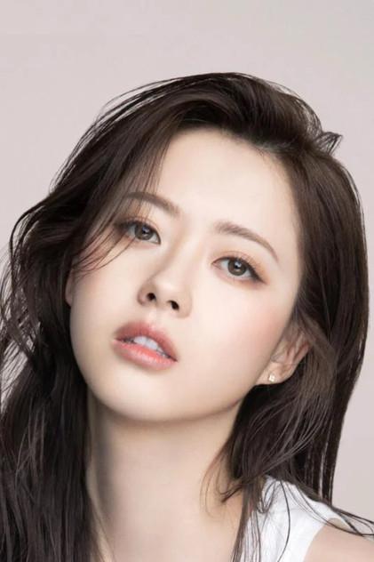 Go Ara - Actor Profile Photo
