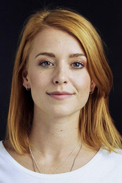 Clara Henry - Actor Profile Photo