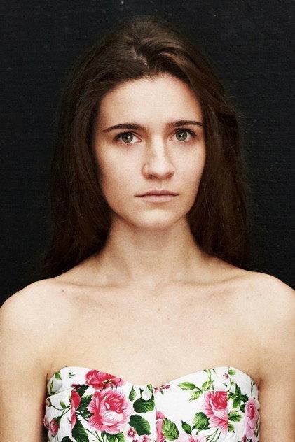 Anna Pereleshina - Actor Profile Photo