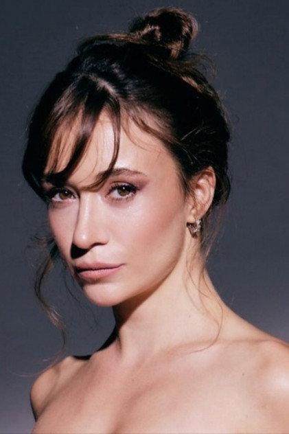 Sibel Aytan - Actor Profile Photo