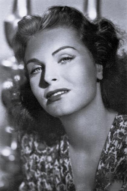 Käthe Dyckhoff - Actor Profile Photo