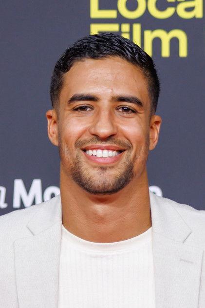 Shaïn Boumedine - Actor Profile Photo