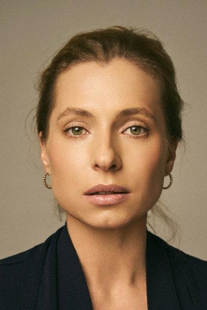 Trix Vivier - Actor Profile Photo