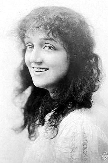 Florence Martin - Actor Profile Photo
