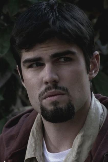 Aleks Holtz - Actor Profile Photo