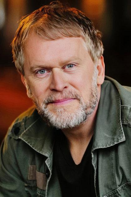 Dirc Simpson - Actor Profile Photo