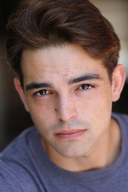 Ari Atken - Actor Profile Photo