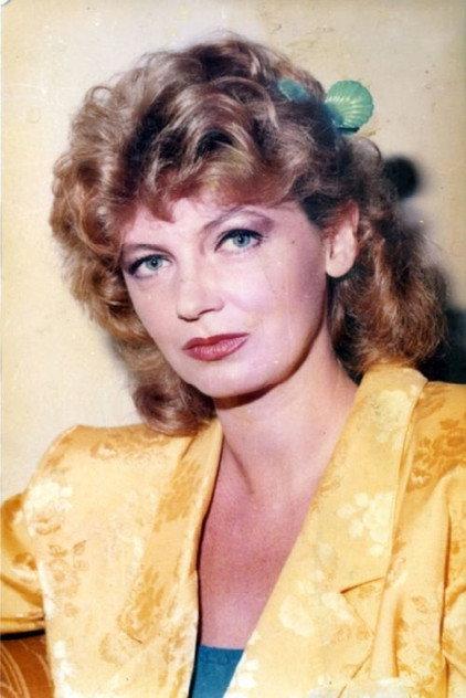 Cezara Dafinescu - Actor Profile Photo