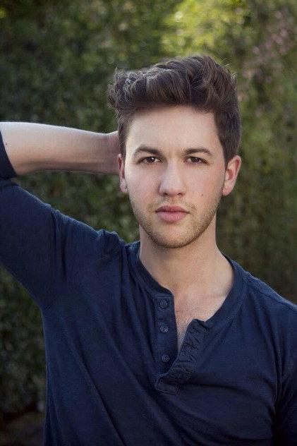 Gage Maynard - Actor Profile Photo
