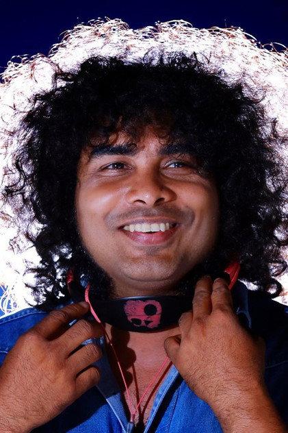 Dominic Dom - Actor Profile Photo