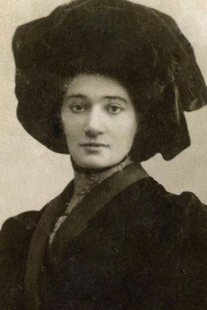 Elena Volyntseva - Actor Profile Photo