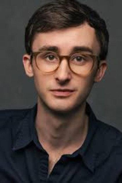 Owen Brooks Larson - Actor Profile Photo