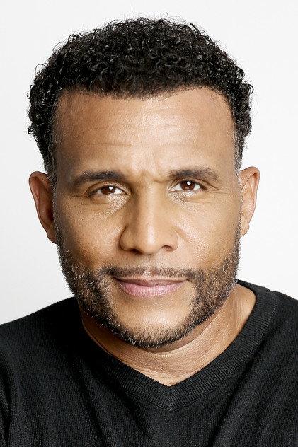 David A. Arnold - Actor Profile Photo