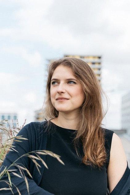 Paloma Moritz - Actor Profile Photo