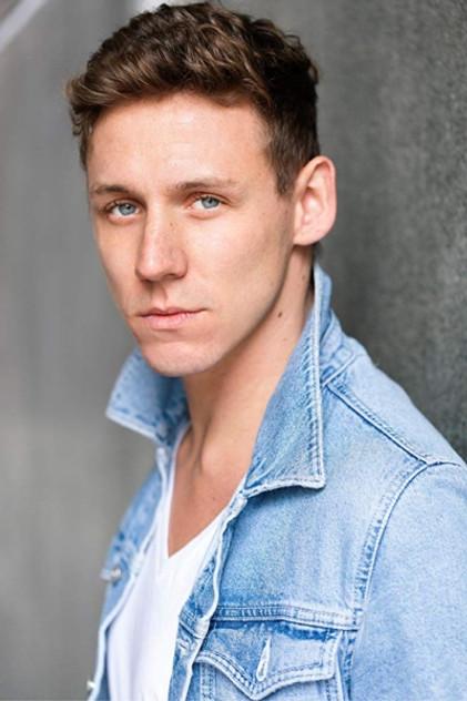 Ashley Lloyd - Actor Profile Photo
