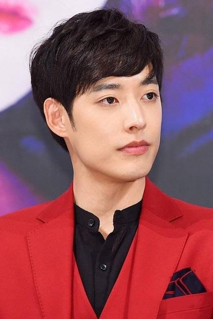 Jung Heon - Actor Profile Photo