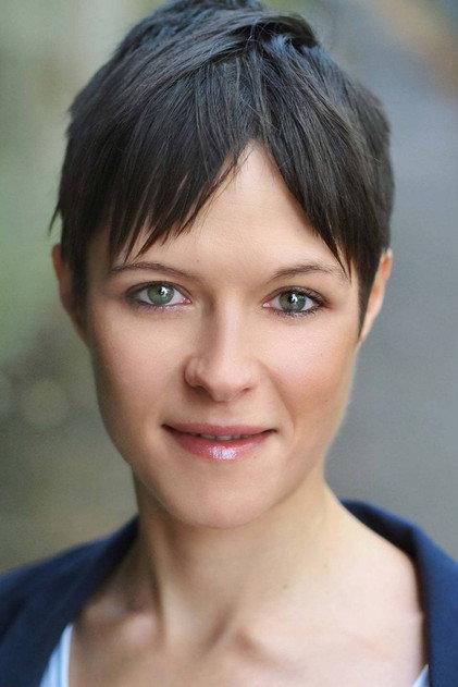 Rea Mole - Actor Profile Photo