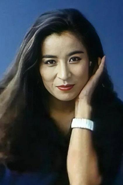 Mitsuko Baisho - Actor Profile Photo