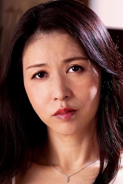 Ayako Inoue - Actor Profile Photo