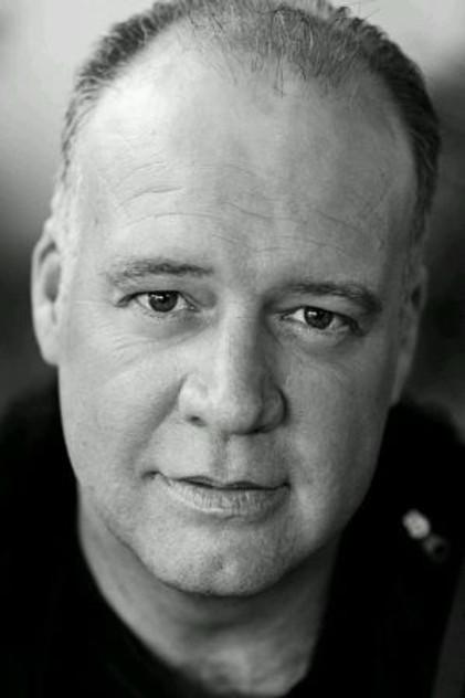 Luke Hewitt - Actor Profile Photo