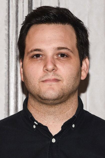 Derek DelGaudio - Actor Profile Photo