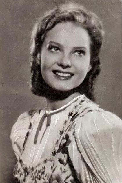 Zita Perczel - Actor Profile Photo