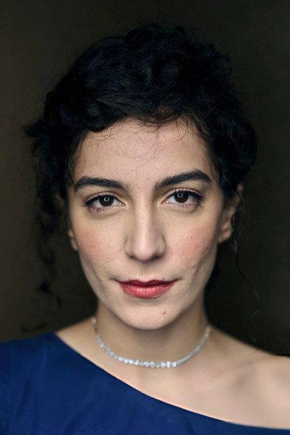 Rasti Farooq - Actor Profile Photo