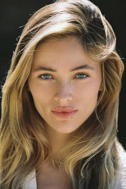 Elysée Sanvillé - Actor Profile Photo