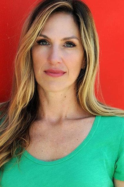 Mary Faulkner - Actor Profile Photo