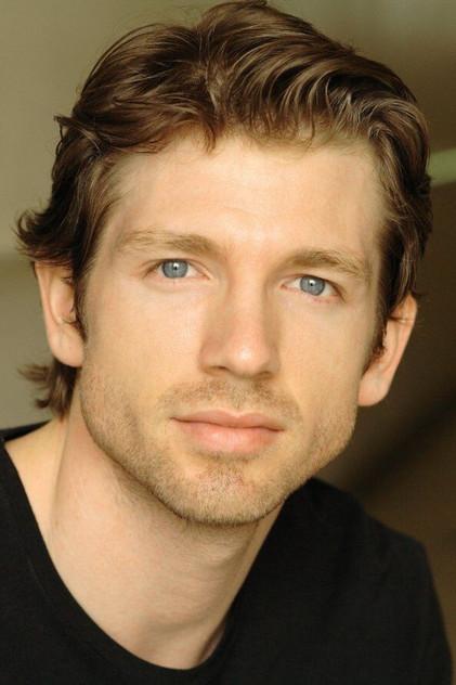 Reynaldo Rosales - Actor Profile Photo