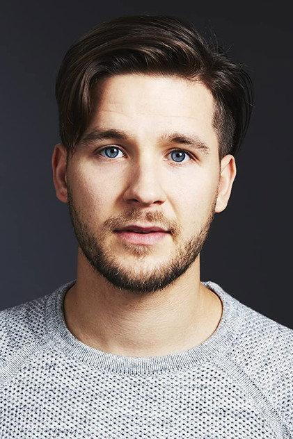 Devon Werkheiser - Actor Profile Photo