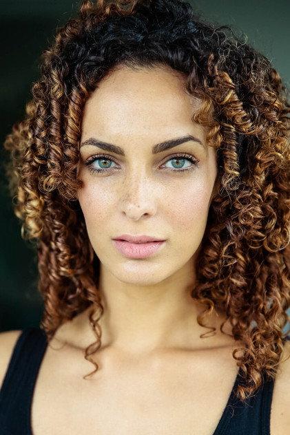 Melodie Casta - Actor Profile Photo