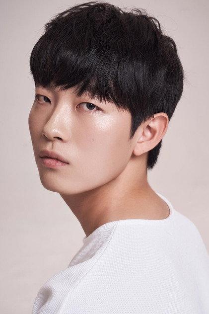 Jun Sung-il - Actor Profile Photo