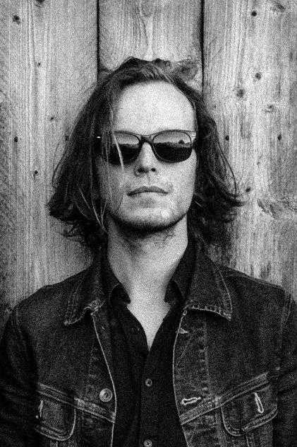 Julien Carton - Actor Profile Photo