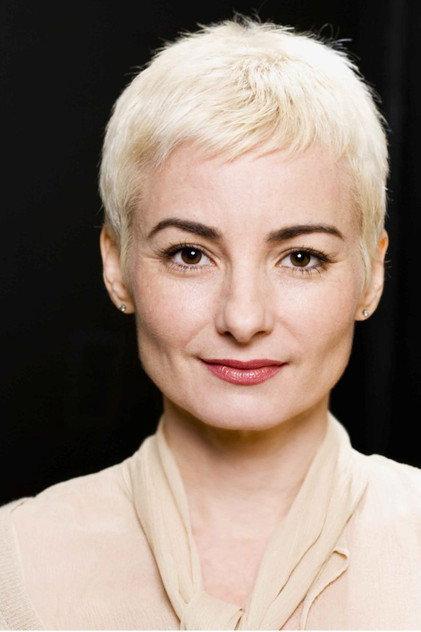 Bronwen Booth - Actor Profile Photo