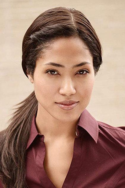 Chelsea Watts - Actor Profile Photo