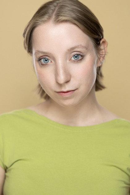 Veronica Szafoni - Actor Profile Photo