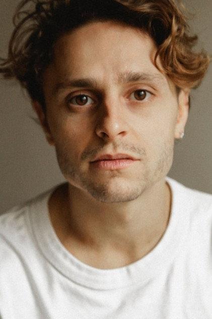 Julien Crampon - Actor Profile Photo