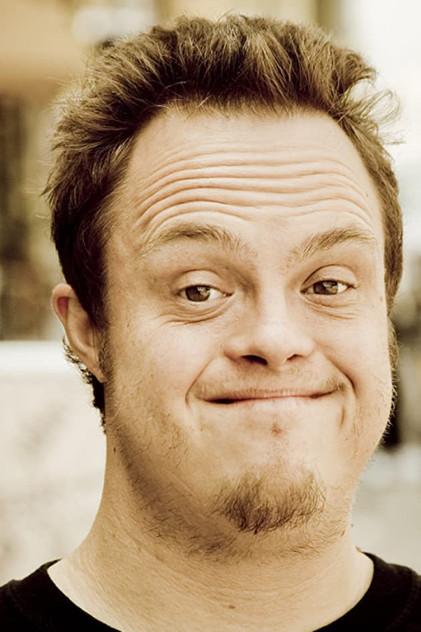 Josh Perry - Actor Profile Photo