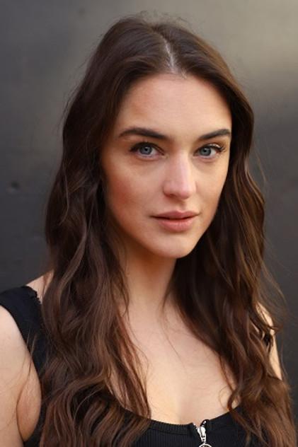 Lauren Budd - Actor Profile Photo