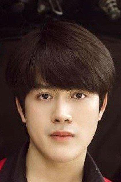 Golf Witchayapong Krungsrimuang - Actor Profile Photo